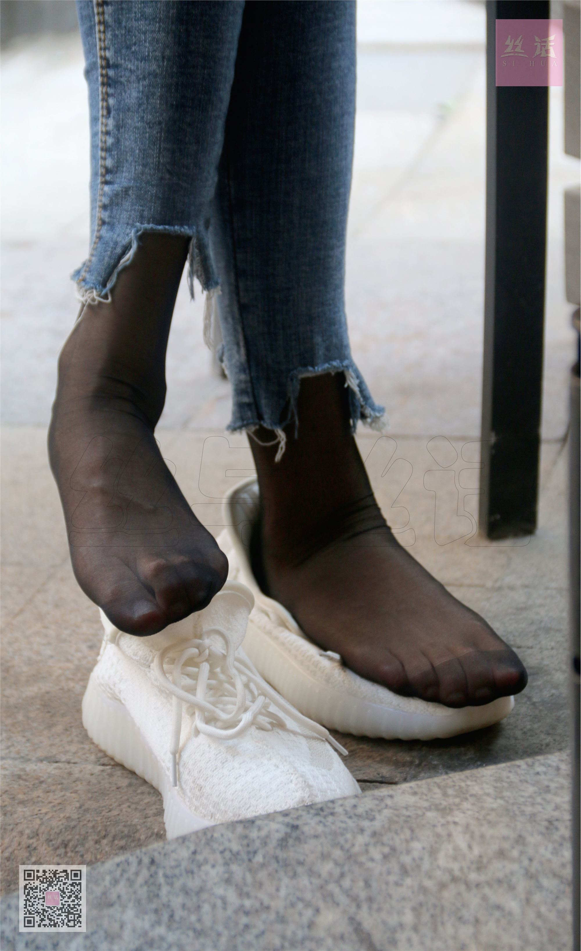 SiHua思话  SH006 婧娴 步行街偶遇库里斯